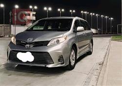 تويوتا سيينا